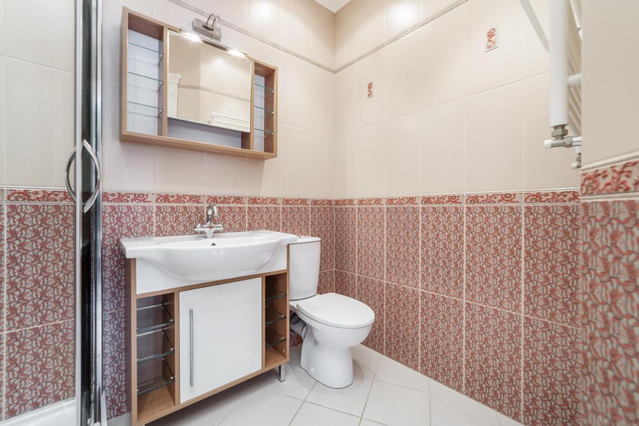 Katerynyska 2 Level Apartment With Sauna โอเดสซา ภายนอก รูปภาพ