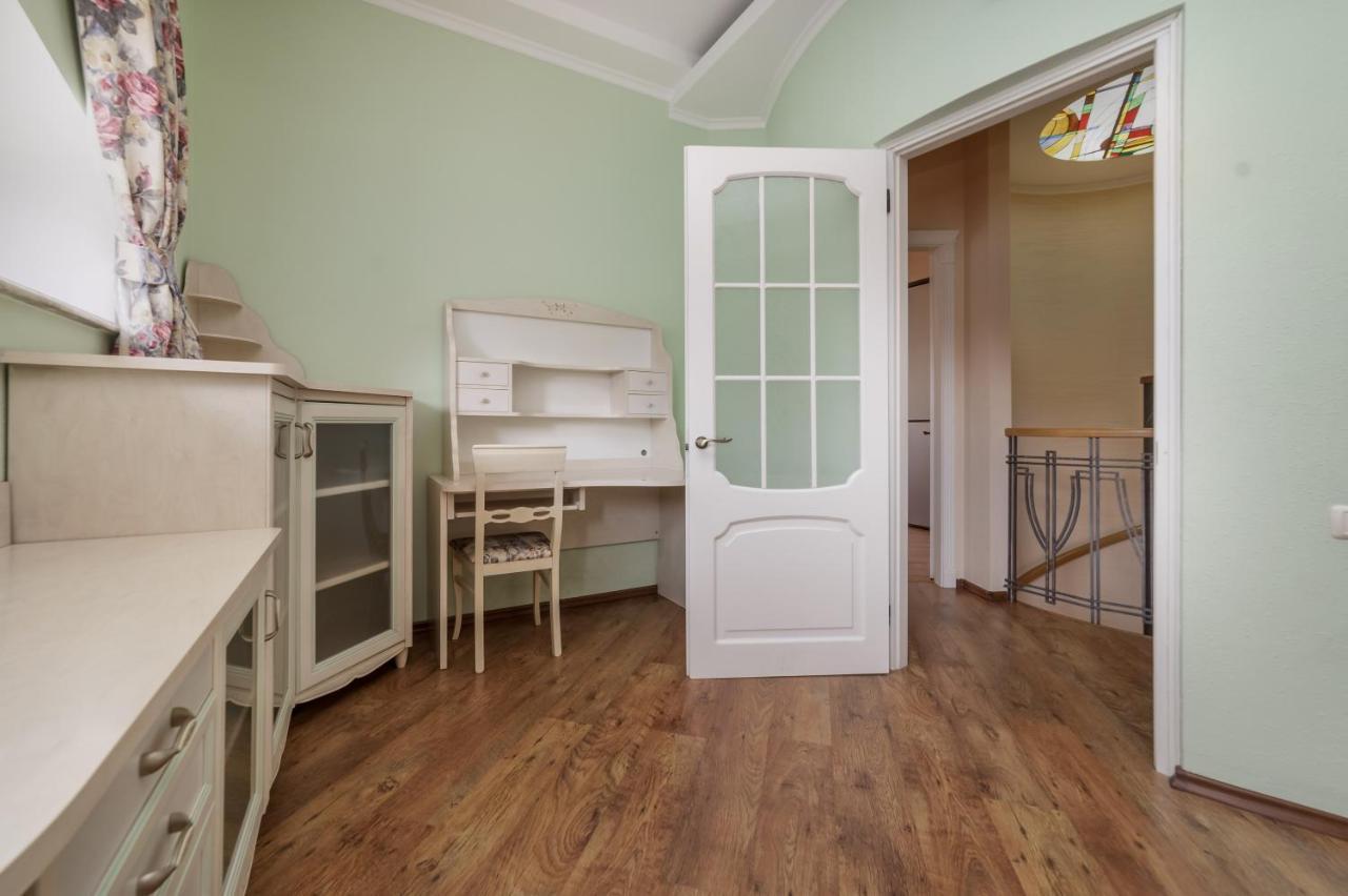 Katerynyska 2 Level Apartment With Sauna โอเดสซา ภายนอก รูปภาพ